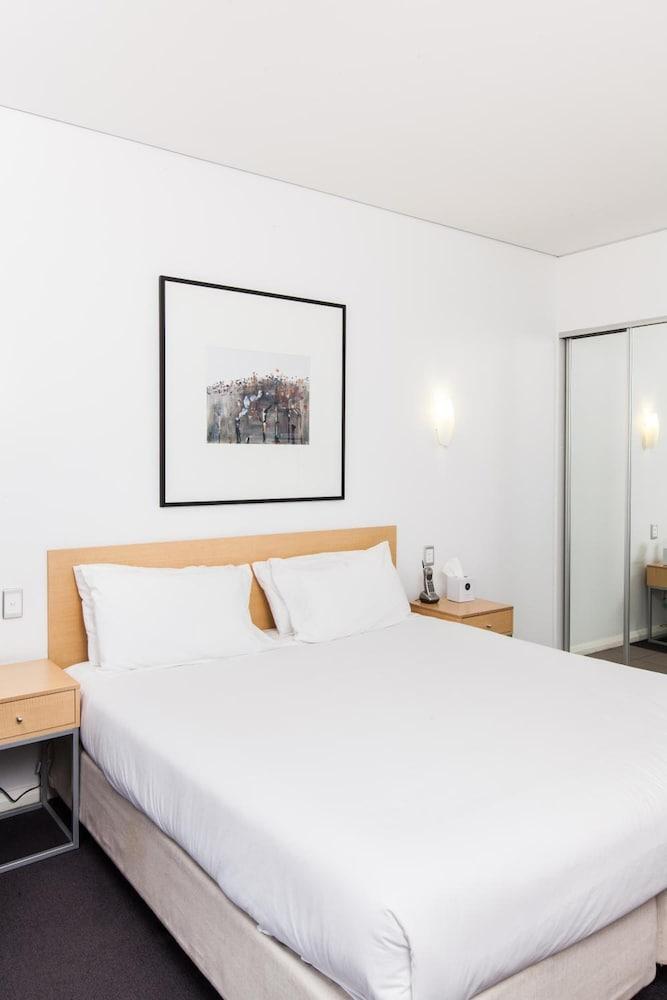 Majestic Oasis Apartments Порт-Огаста Экстерьер фото