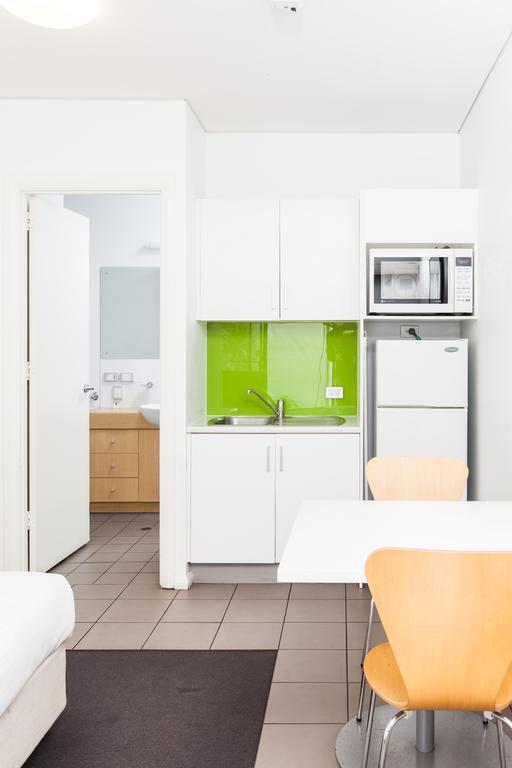 Majestic Oasis Apartments Порт-Огаста Экстерьер фото